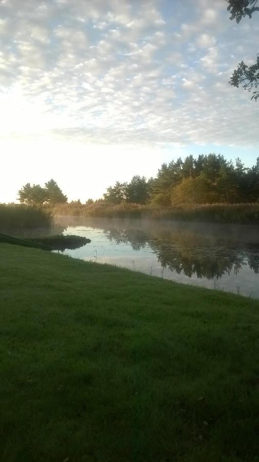 Lodge Tihase Puhkemajake Parnu